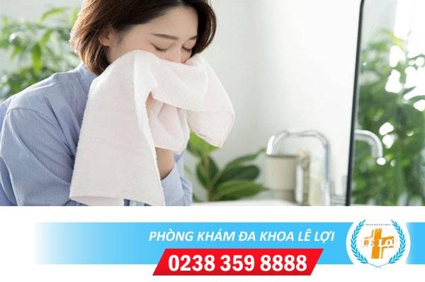 Nguyên nhân sùi mào gà mắt do đâu?